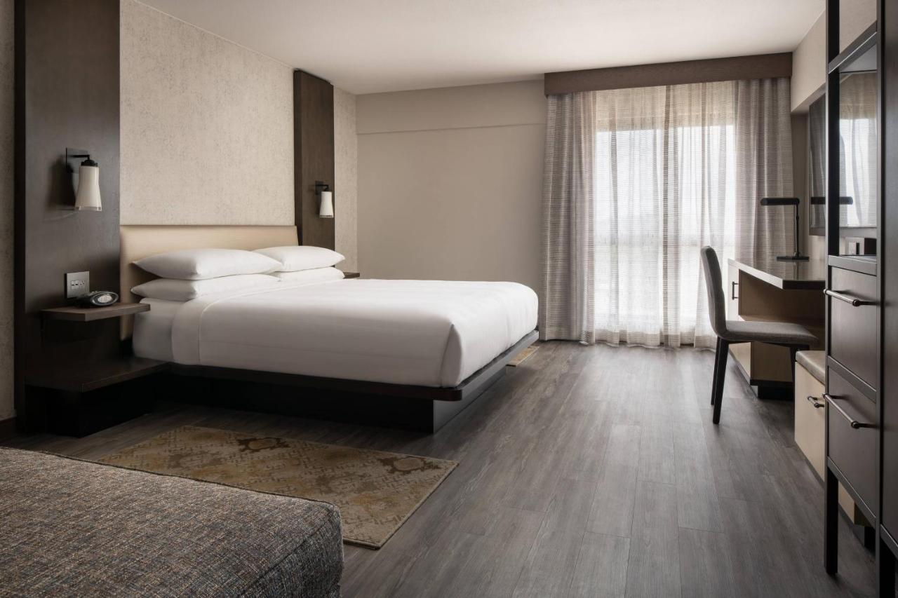 Marriott Riverside At The Convention Center Zewnętrze zdjęcie